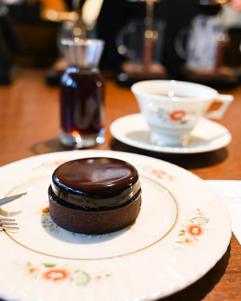 【弘大】スイーツにコーヒーをペアリング？！大人女子さんへオススメの素敵なカフェ♡
