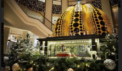クリスマスが街を彩る! 流通業界の「インスタ映え」競争激化